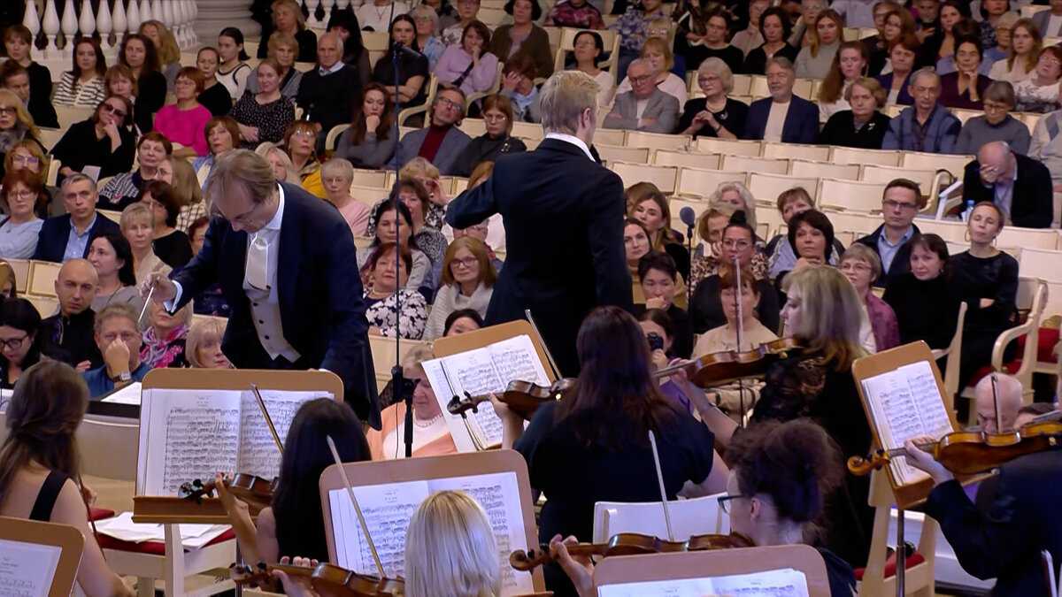 Искусство и вдохновение: что смотреть на кинофестивале «послание к человеку» в петербурге 18 октября 2023 - russian post