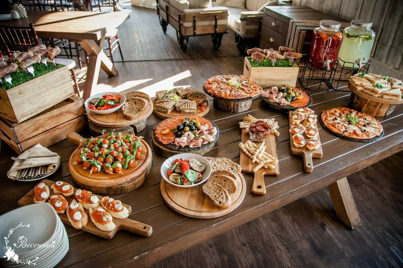 20 простых и очень вкусных закусок для фуршета